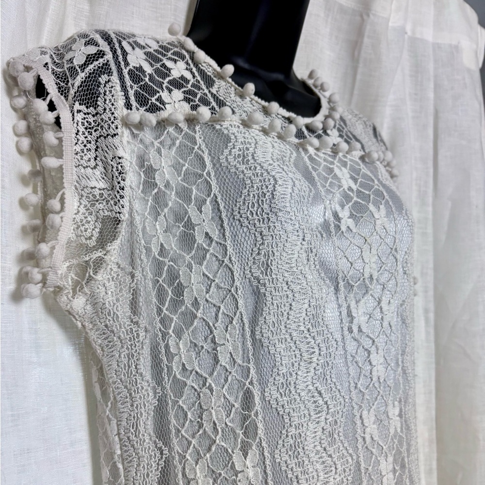 💥2/$30💥Crochet Lace Mini Stretch Dress w Pom Pom White Boho Festival